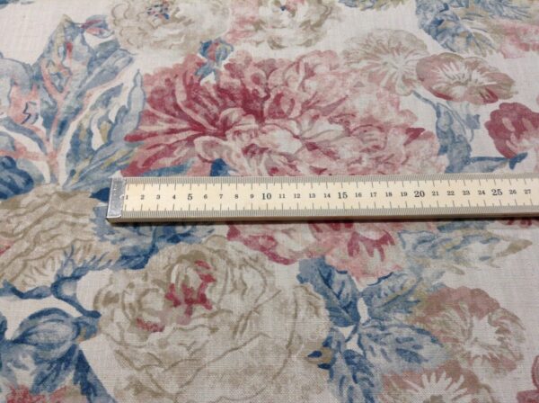 Chambord Vintage Faded Chintz Floral Linen - ROUGE - Image 7
